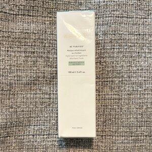 Monat Be Purified Charcoal Mask - White